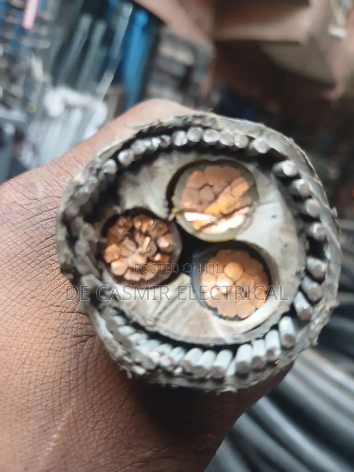 3x70mm2 Armoured Cable
