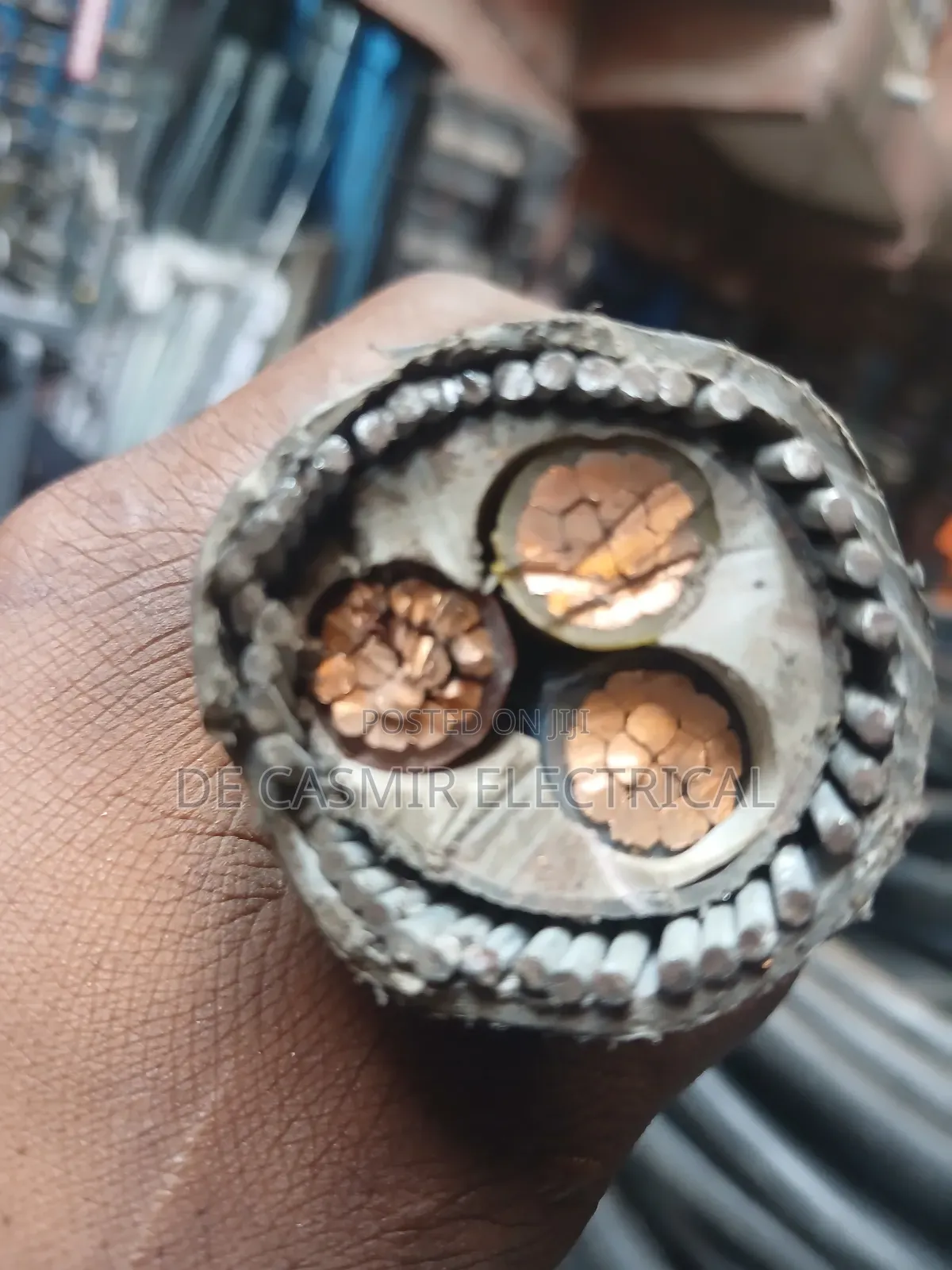 3x70mm2 Armoured Cable