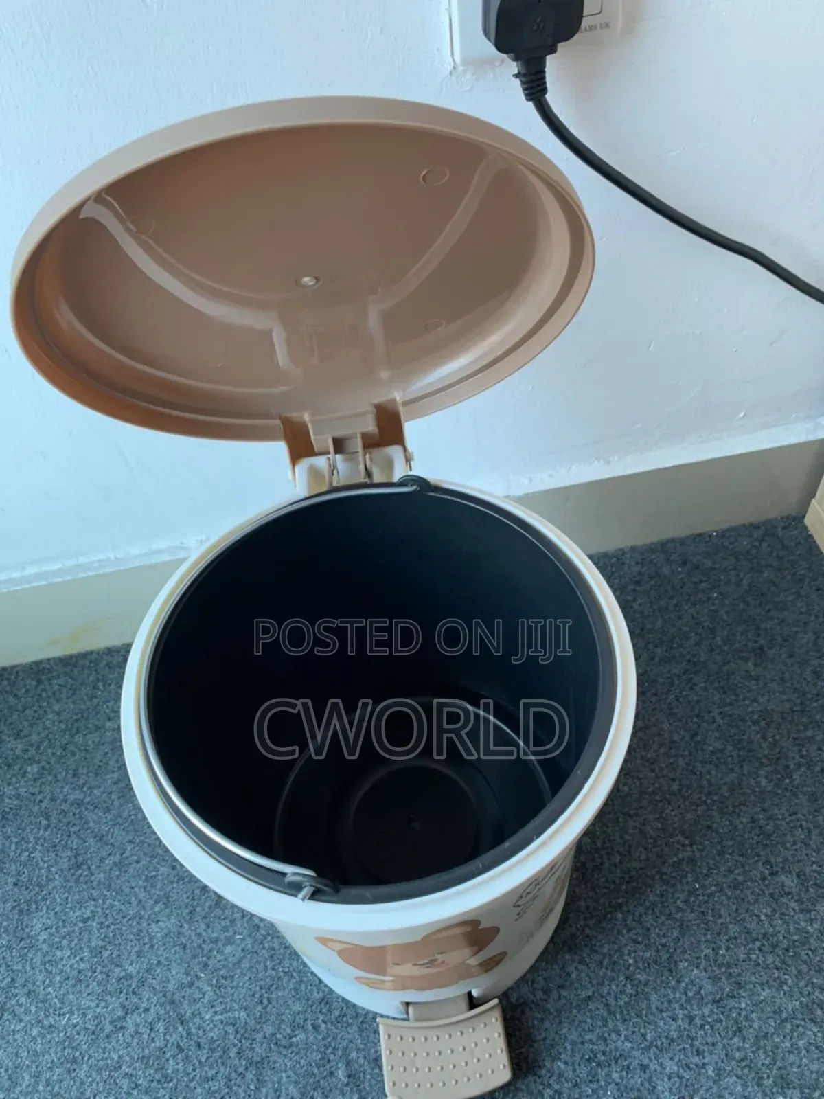 Waste Binn