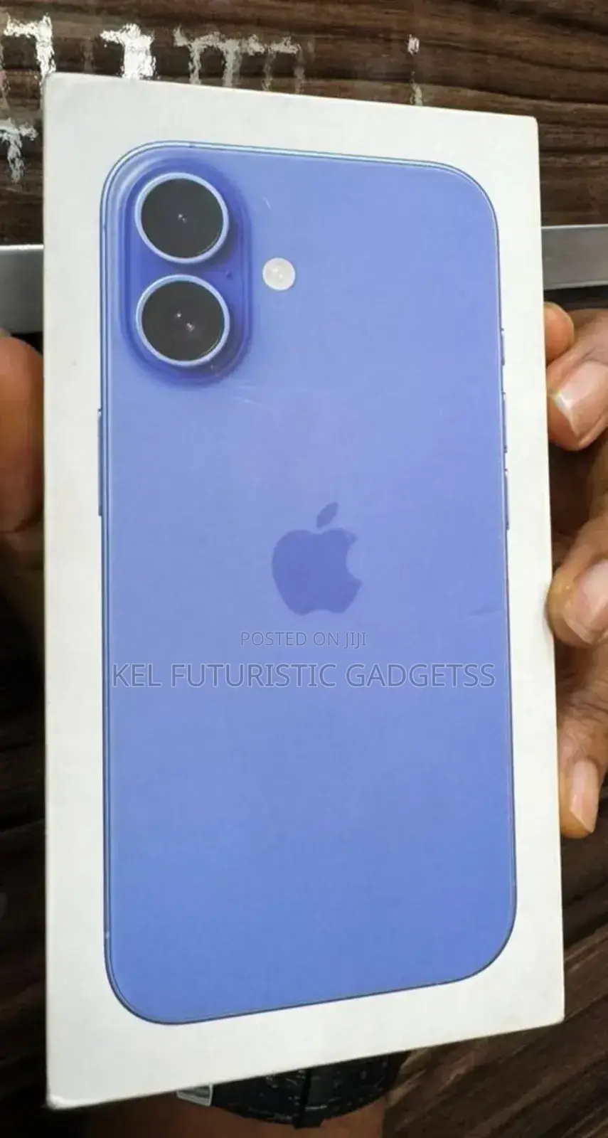 New Apple iPhone 16 128 GB Blue