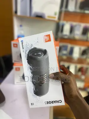 JBL Charge 5 Bluetooth Speaker