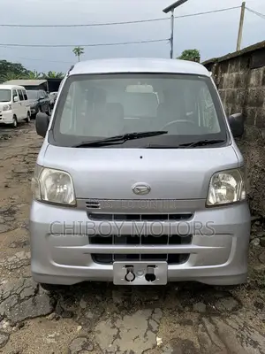Daihatsu Hijet 2013 Silver
