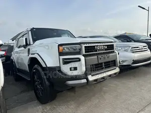 Toyota Land Cruiser 2024 White