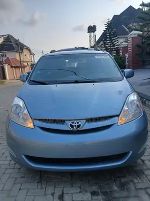 Toyota Sienna XLE 2008 Blue