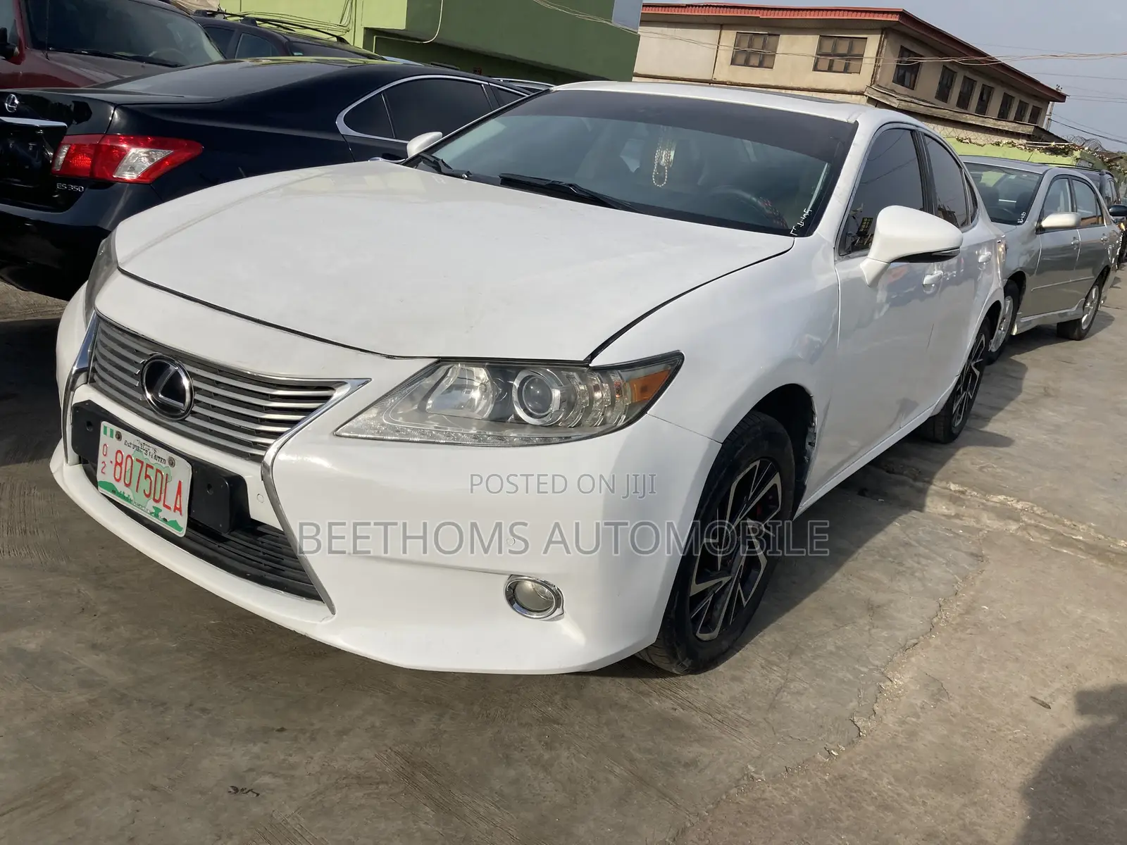Lexus ES 2013 White