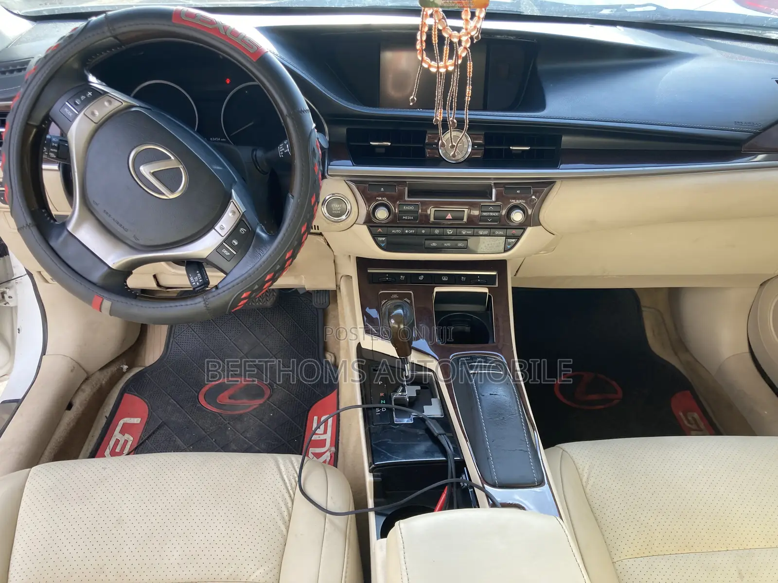 Lexus ES 2013 White