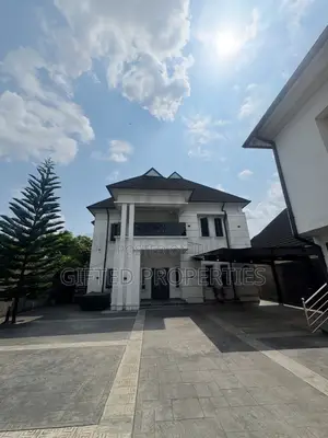 6bdrm Duplex in Majesty Estate Off, Shell Location for sale