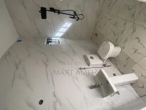 3bdrm Bungalow in Efab Queens Estate, Abuja (FCT) for rent
