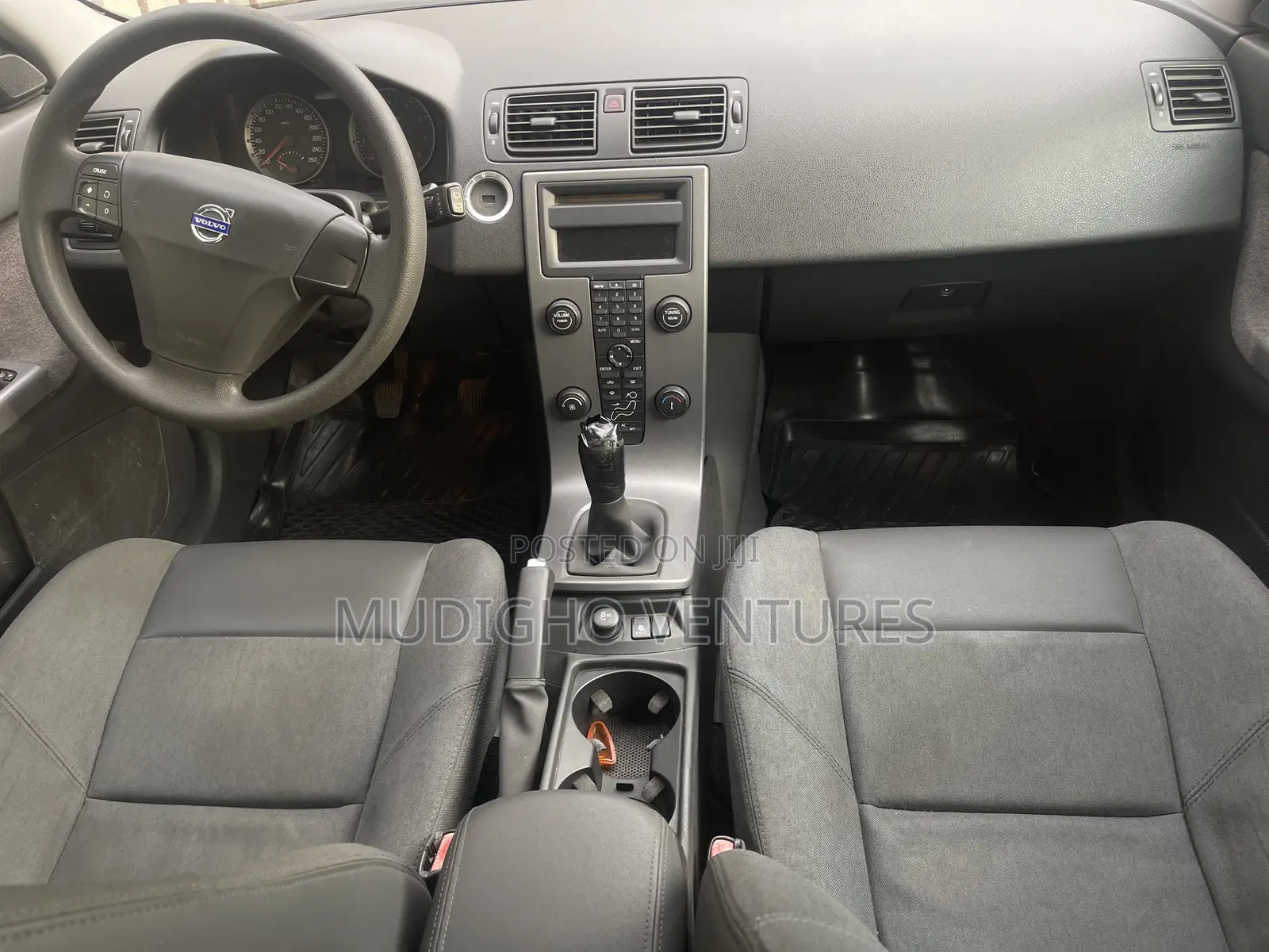 Volvo V50 2.4i 2010 Gray