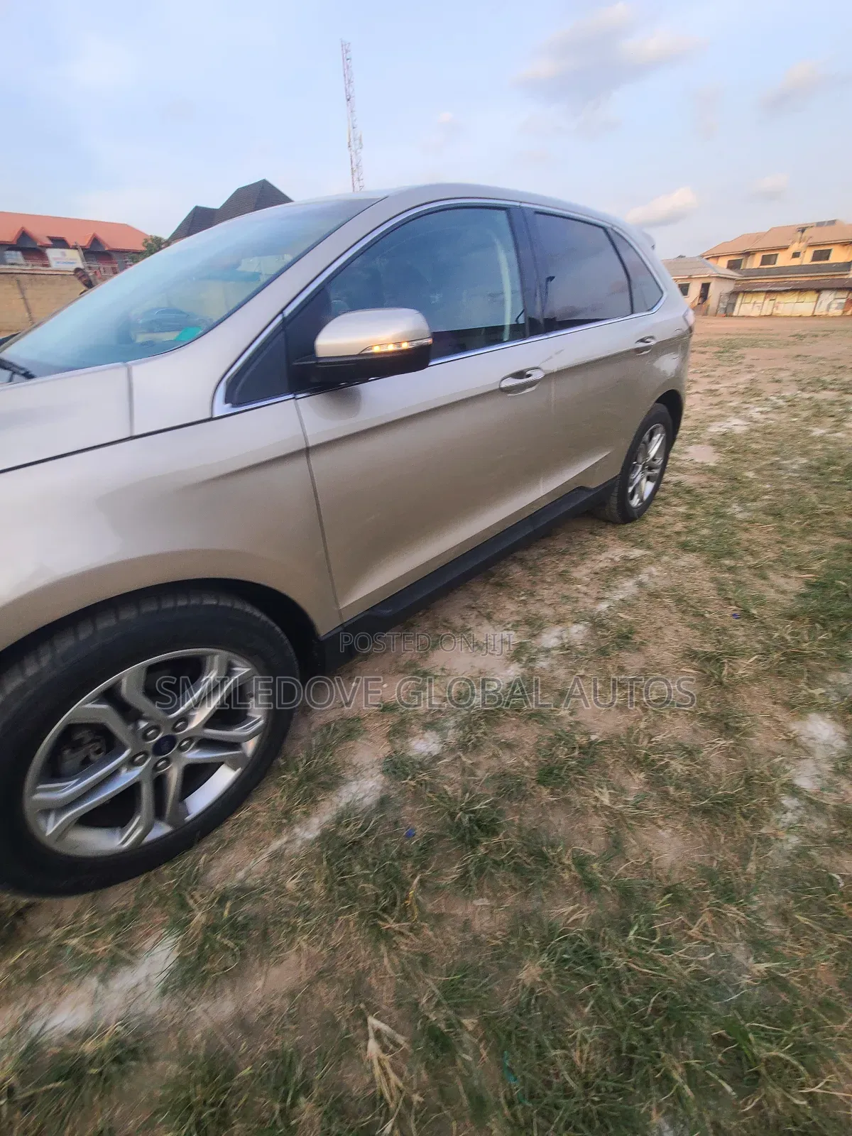 Ford Edge Titanium AWD 2018 Gold