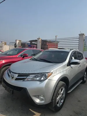 Toyota RAV4 LE 4dr SUV (2.5L 4cyl 6A) 2015 Silver