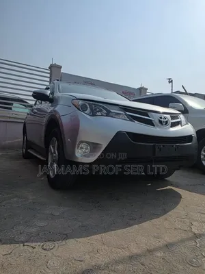 Toyota RAV4 LE 4dr SUV (2.5L 4cyl 6A) 2015 Silver