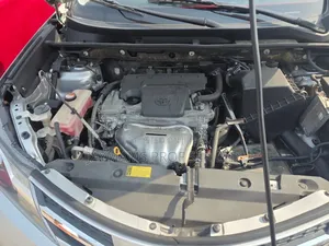 Toyota RAV4 LE 4dr SUV (2.5L 4cyl 6A) 2015 Silver