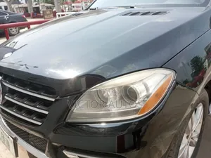 Mercedes-Benz M Class ML350 4MATIC 4dr SUV AWD (3.5L 6cyl 7A) 2014