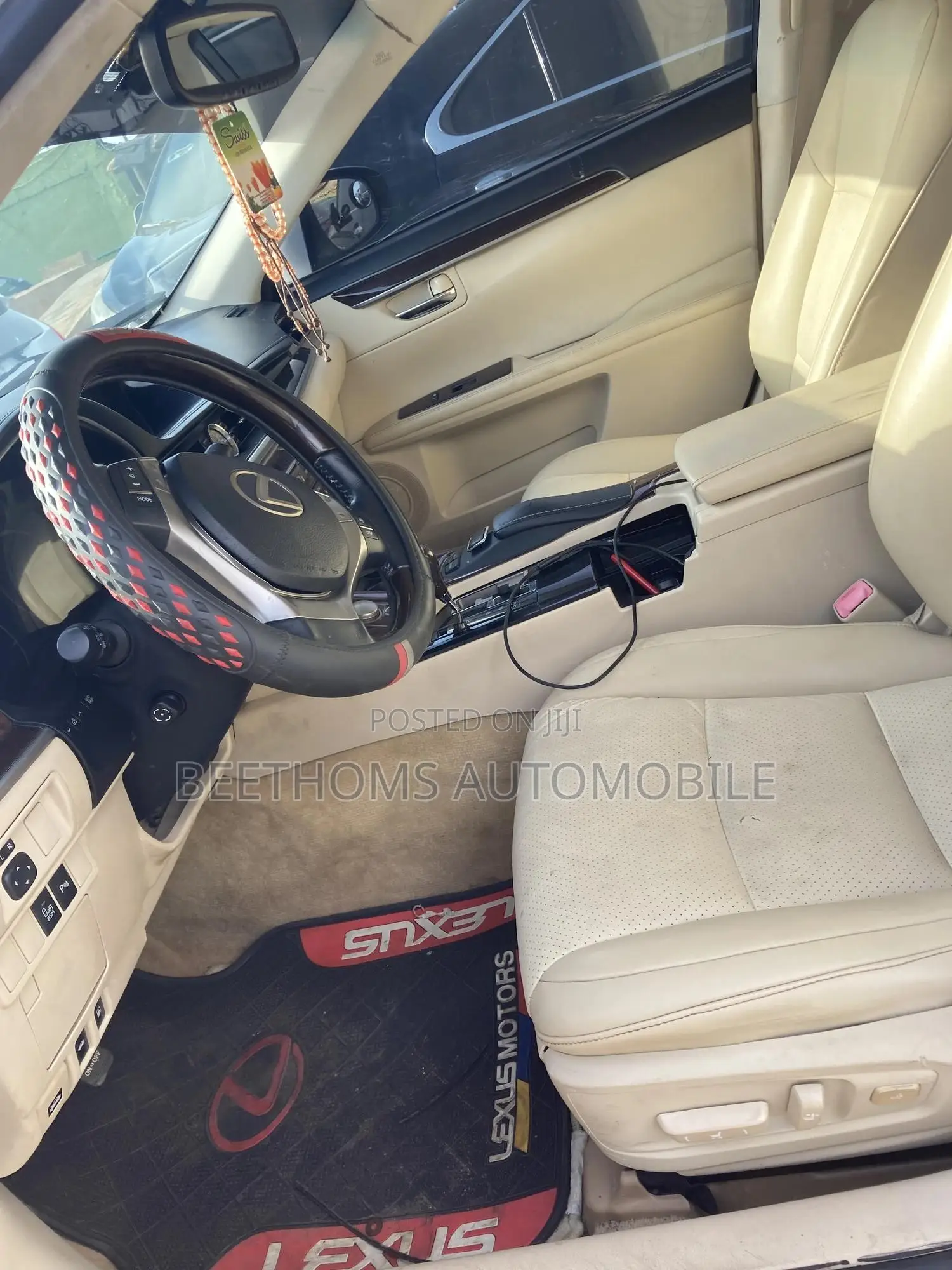 Lexus ES 2013 White