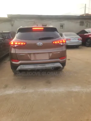 Hyundai Tucson Limited AWD 2017 Brown