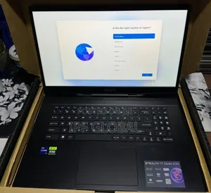 New Laptop MSI Stealth 17 Studio A13V 32GB Intel Core i9 SSD 1T