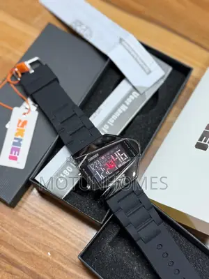 Skmei Digital Men Wristwatch