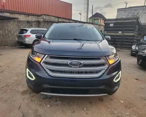 Ford Edge Titanium 4dr AWD 2017 Blue