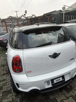 Mini Cooper 2013 White