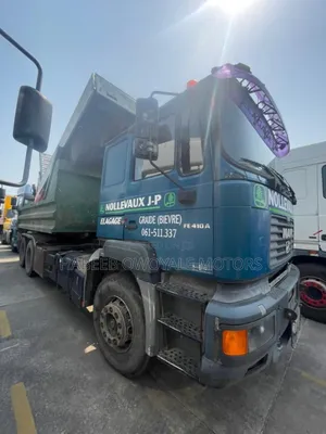 Man Diesel Tractor Head With Bucket and 10tyres