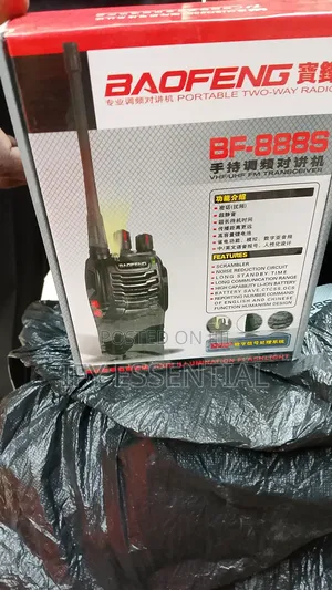 Two Way Portable Radio ( Walking Talking)