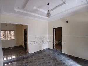 2bdrm Block of Flats in GRA Phase 3 / Port-Harcourt for rent