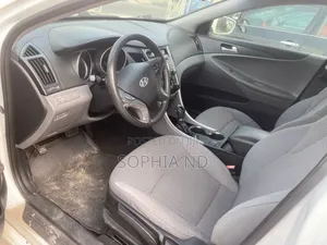 Hyundai Sonata 2011 White
