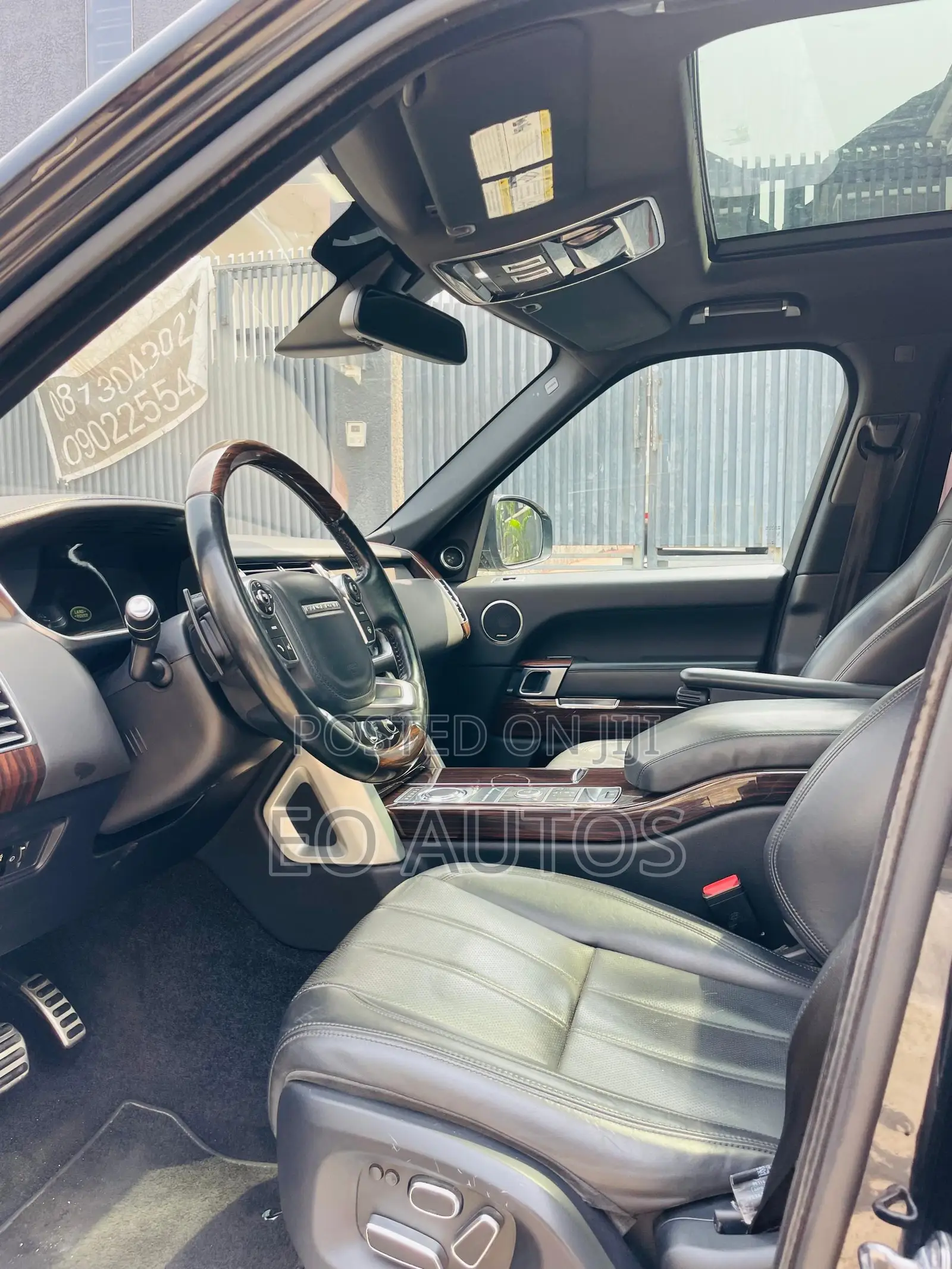 Land Rover Range Rover Vogue 2014 Black