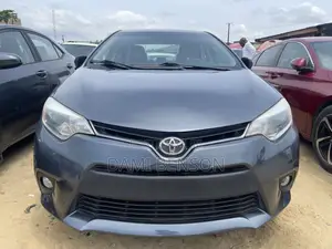 Toyota Camry LE 4dr Sedan (2.5L 4cyl 6A) 2016 Gray