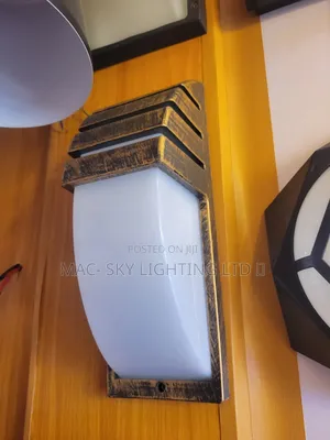Bulb Outdoor Light
