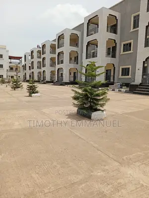 5bdrm Duplex in Durumi for sale