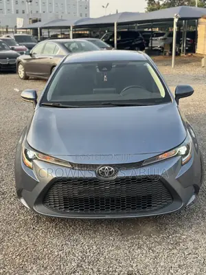Toyota Corolla LE 2020 Blue