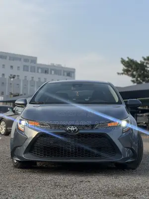 Toyota Corolla LE 2020 Blue