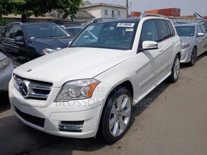 Mercedes-Benz GLK-Class 350 4MATIC 2011 White