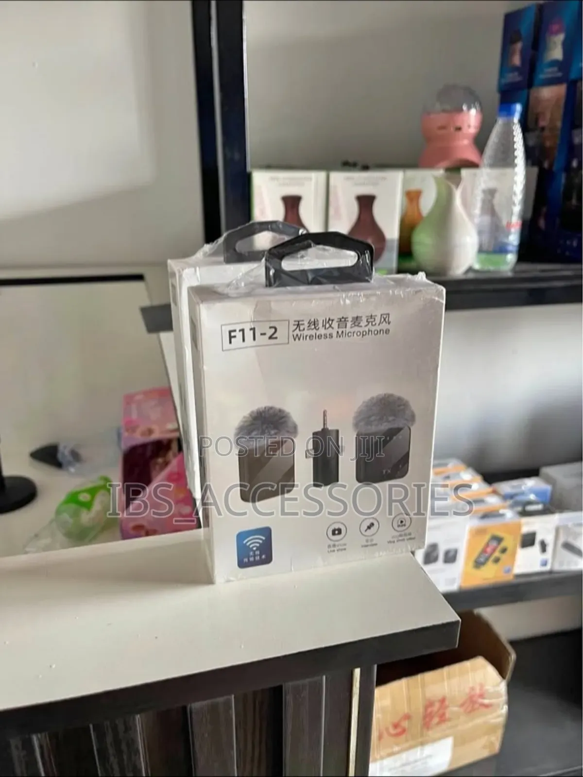 F11-2 Dual Wireless Microphone
