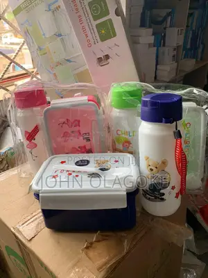 Kids Lunch Pack With Bottle