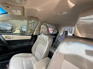 Toyota Corolla LE Eco 4dr Sedan (1.8L 4cyl CVT) 2015 Brown