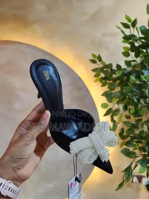 Pearl Zara Mules