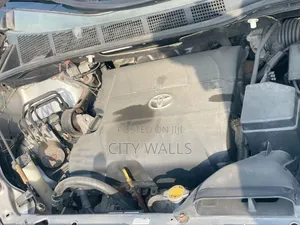 Toyota Sienna 2013 Gray