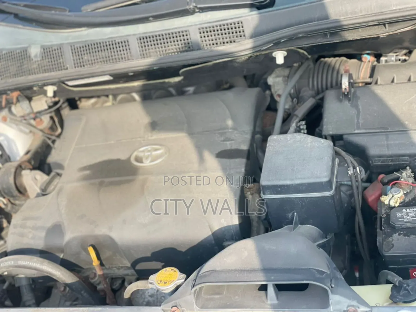 Toyota Sienna 2013 Gray