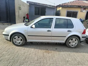 Volkswagen Golf 2004 Silver