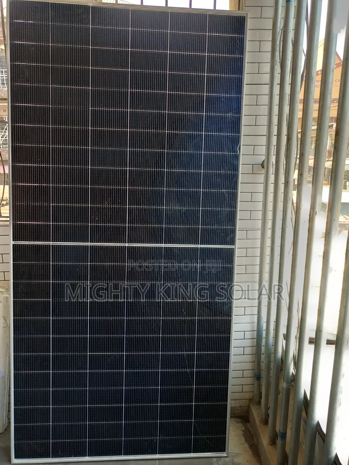 590w Bifacial New Panel Double Sided Charging