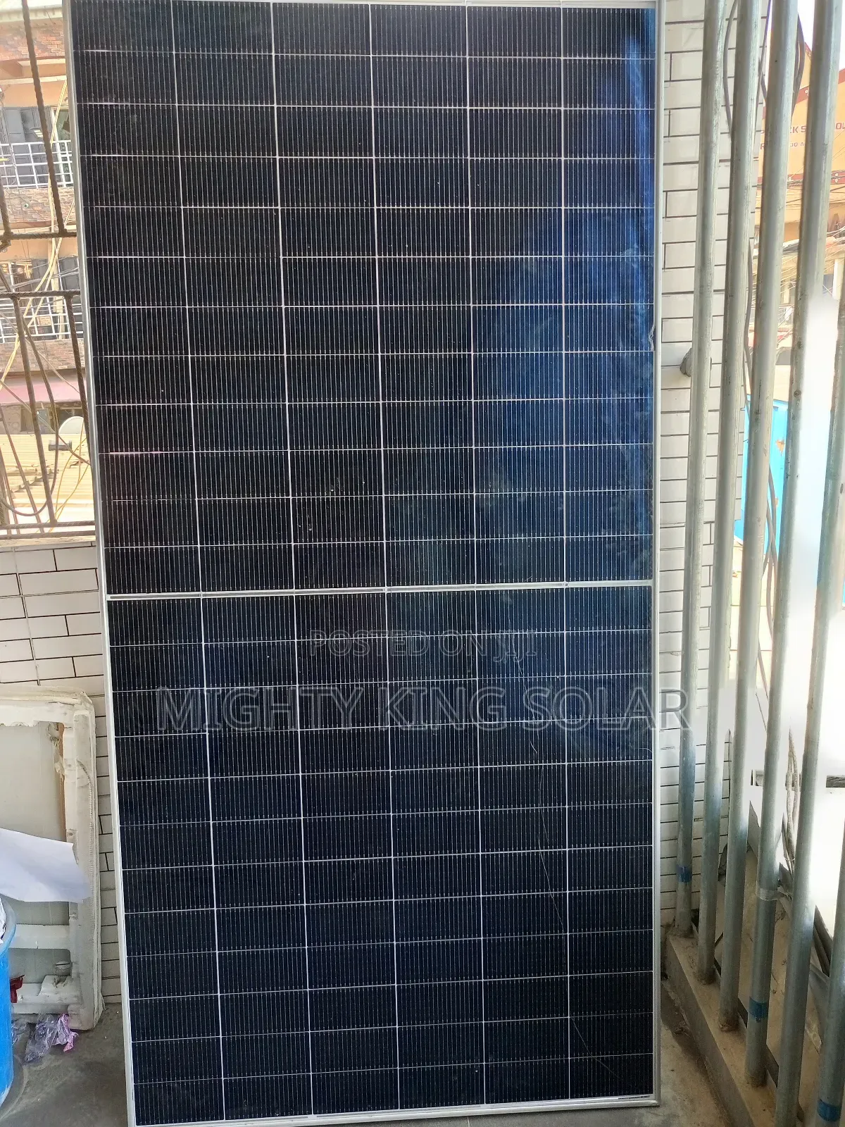 590w Bifacial New Panel Double Sided Charging