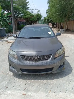 Toyota Corolla S 4dr Sedan (1.8L 4cyl 4A) 2010 Gray