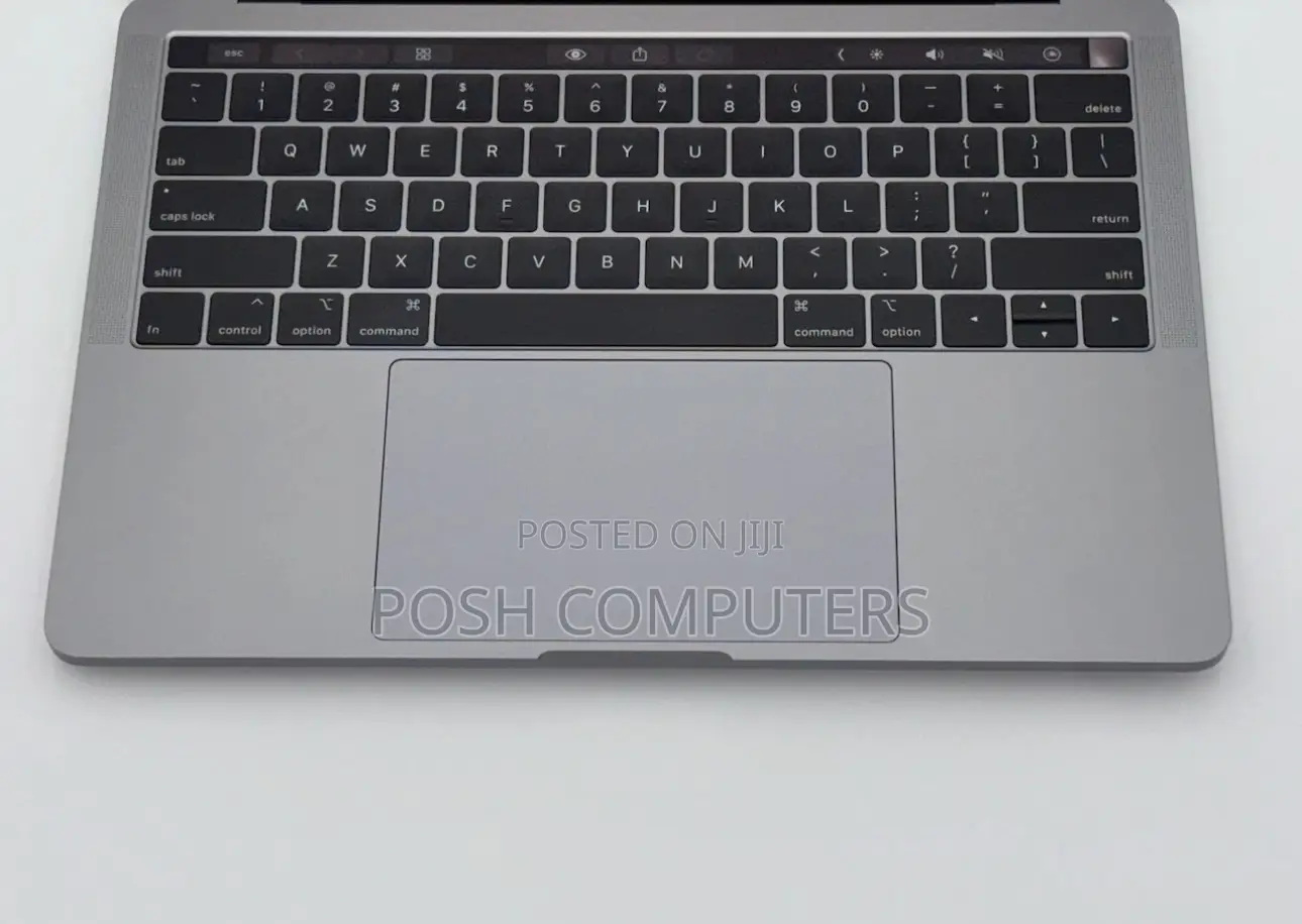 Laptop Apple MacBook Pro 2018 16GB Intel Core i7 SSD 1T