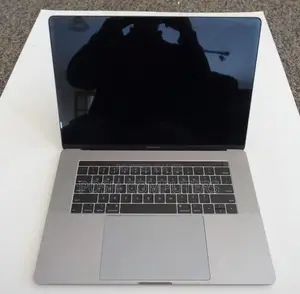Laptop Apple MacBook Pro 2018 32GB Intel Core i9 SSD 1T