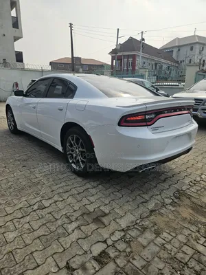 Dodge Charger 2017 White