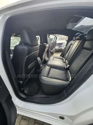 Dodge Charger 2017 White