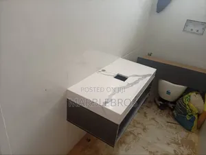 Marble Countertop Finishing